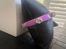 Load image into Gallery viewer, Tova Linsey Cuff in Lavendelle
