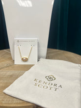 Load image into Gallery viewer, Kendra Scott Elisa Necklace in Rose Quartz
