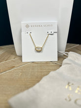 Load image into Gallery viewer, Kendra Scott Grayson Pendant Necklace in Ivory Mother of Pearl
