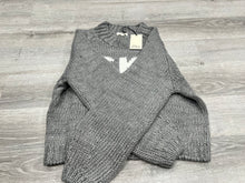 Load image into Gallery viewer, “Ski” Grey Sweater Size Large
