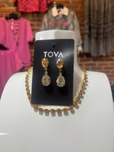 Load image into Gallery viewer, TOVA Mini Marsha Earrings in Silver Shade
