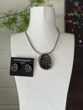 Load image into Gallery viewer, Gold Rhinestone Necklace and Earring Set
