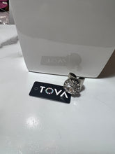 Load image into Gallery viewer, TOVA Jacci ring in antique silver clear
