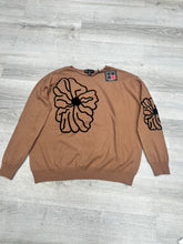 Load image into Gallery viewer, Carré Noir Tan Floral Sweater Size XL
