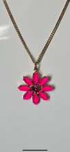 Load image into Gallery viewer, Tova Pink Flower Necklace
