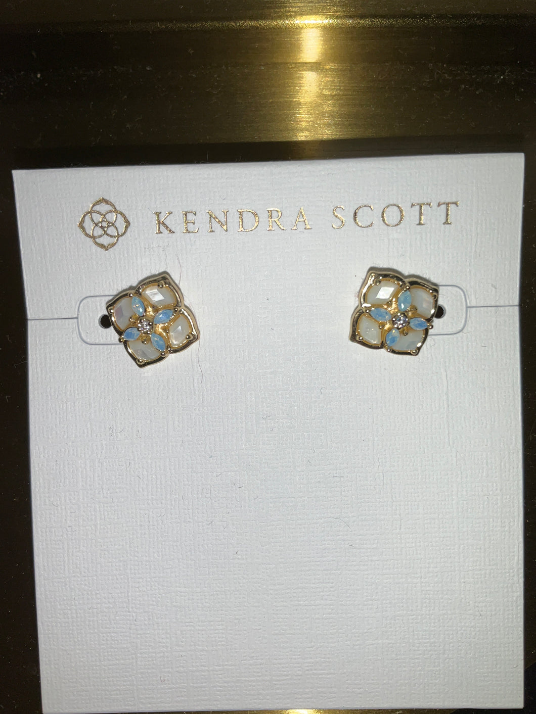 Kendra scott earrings