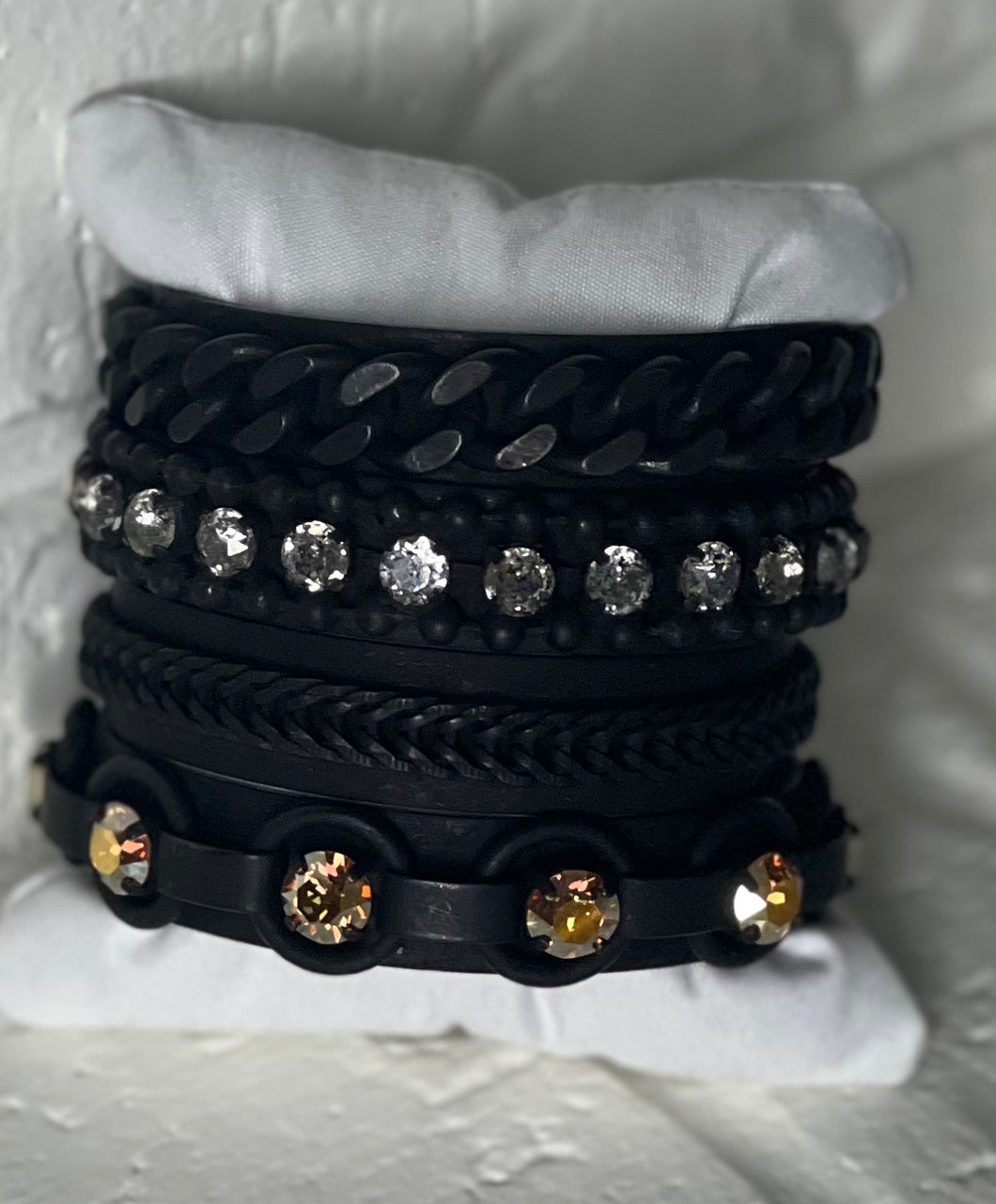 Tova Black Bracelet Set