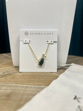 Load image into Gallery viewer, Kendra Scott Golf Necklace in Green Malachite
