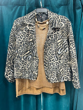 Load image into Gallery viewer, Carre Noir Leopard Jacket Size Extra Large
