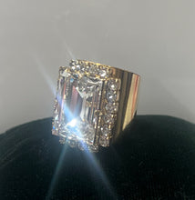 Load image into Gallery viewer, TOVA Asher Ring in Clear
