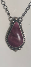 Load image into Gallery viewer, Sterling Silver Purple Spiny
Oyster Necklace
Southwestern
Artisan
