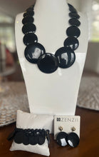 Load image into Gallery viewer, ZENZII Black mat beaded bracelet ￼
