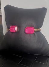 Load image into Gallery viewer, Tova Charlotte Cuff in Rectangle Ultra Fuchsia
