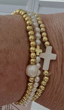 Load image into Gallery viewer, Pearl Cross stretch bracelet
