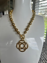 Load image into Gallery viewer, ZENZII Gold beaded pendant collar necklace ￼
