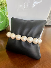 Load image into Gallery viewer, Cotton pearl 12 MM stretch bra bracelet
