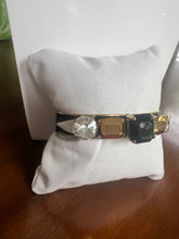 Load image into Gallery viewer, Tova Karsten cuff bracelet in black and white
