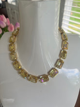 Load image into Gallery viewer, Tova Kamalain Lemon Necklace
