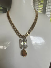 Load image into Gallery viewer, Tova Londyn necklace in clear
