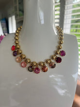 Load image into Gallery viewer, Tova Anya necklace in flamingo mixture
