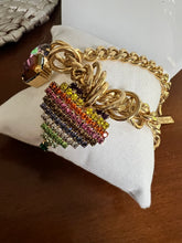 Load image into Gallery viewer, Tova Heart Chrystal Charmed Bracelet
