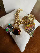 Load image into Gallery viewer, Tova Heart Chrystal Charmed Bracelet
