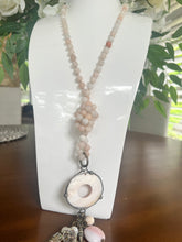 Load image into Gallery viewer, Art by Amy lightweight natural stone shell center necklace
