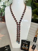Load image into Gallery viewer, Tova Split Chocolate Necklace
