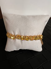 Load image into Gallery viewer, Tova Oakland Stretch in Solid Lemon medium
