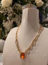 Load image into Gallery viewer, Tova Dakota Cuff in Oval Nimblu
