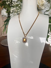 Load image into Gallery viewer, Tova Darla Necklace in Carmel
