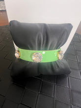 Load image into Gallery viewer, Tova Linsey Cuff in Fairy Dust Pippamint
