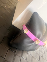 Load image into Gallery viewer, Tova Linsey Cuff in Lavendelle
