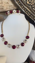 Load and play video in Gallery viewer, Tova THE CROATIA STRETCH BRACELET
SCARLET AND CLEAR
ALTERNATING
