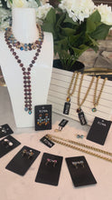 Load and play video in Gallery viewer, Tova Split Chocolate Necklace
