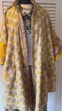 Load and play video in Gallery viewer, Kantha Bae Kimono Free Size

