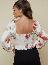 Load image into Gallery viewer, Floral Printed Back Smocking Top
